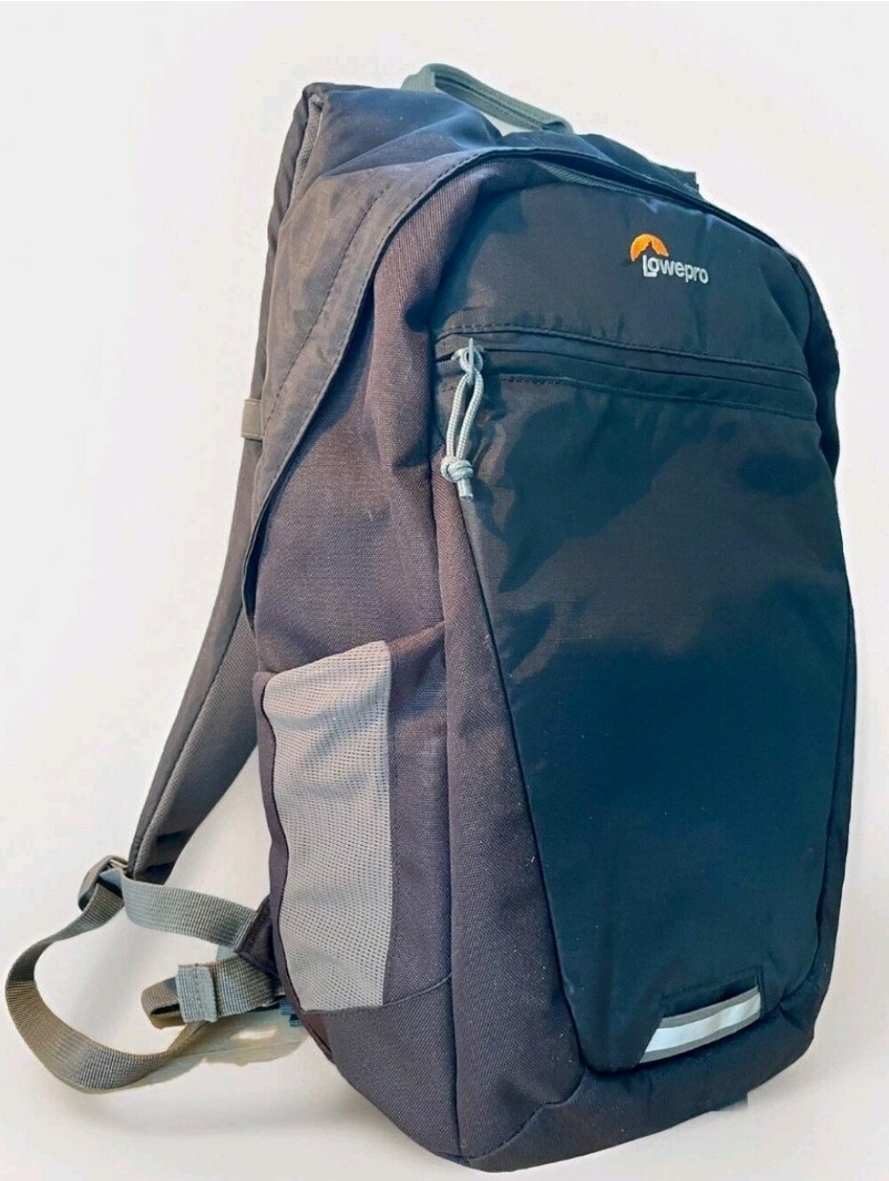 NEW! LOWEPRO Photo Hatchback BP 150 AW II Backpack Black Rain cover
